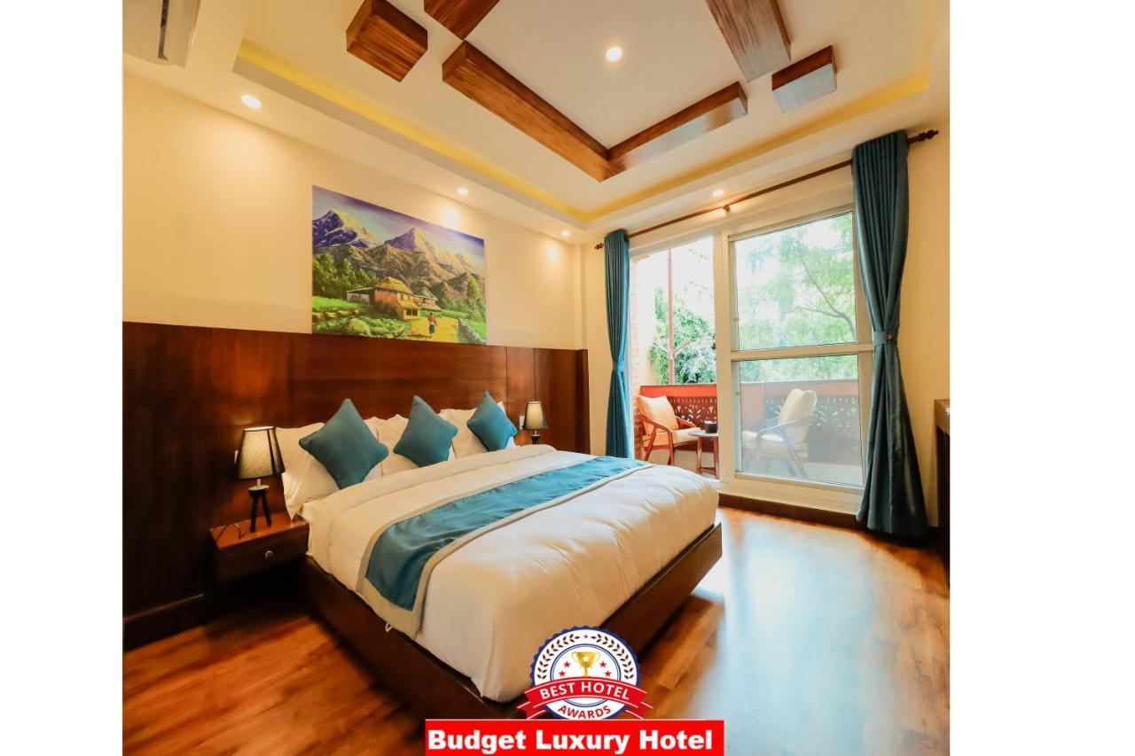 Kathmandu Aagantuk Hotel Exterior photo