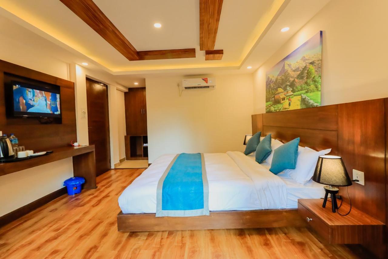 Kathmandu Aagantuk Hotel Exterior photo