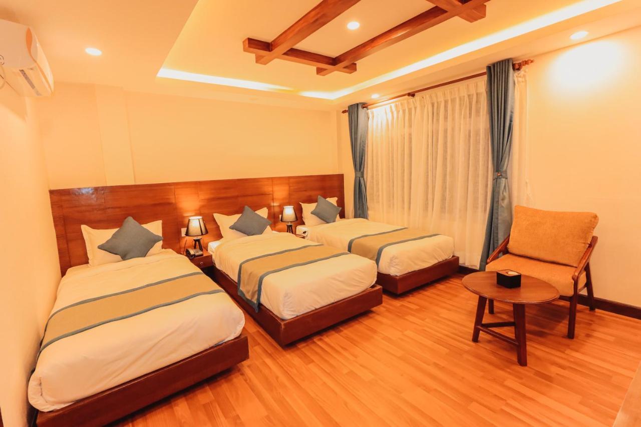 Kathmandu Aagantuk Hotel Exterior photo